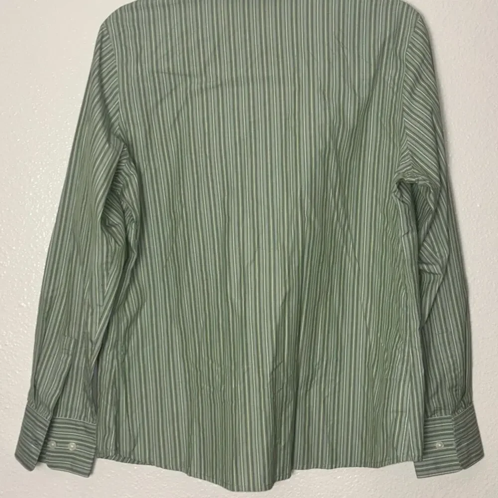 Eddie Bauer button up Woman's size Large 100% Cotton Striped green